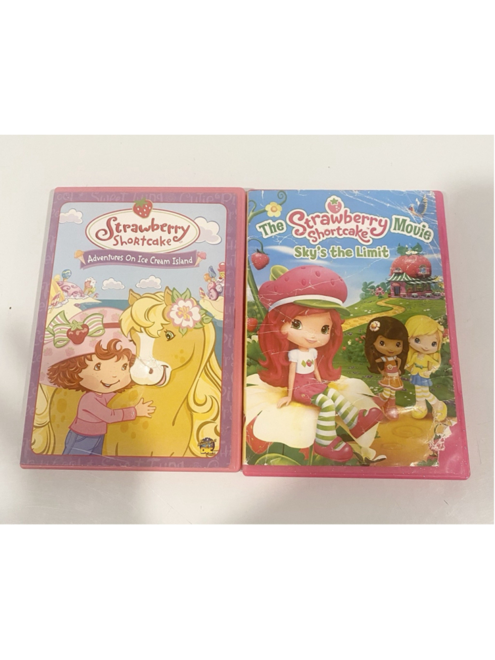 Strawberry Shortcake DVD Lot of 2 Ice Cream Island Sky’s the Limit 2004 2009